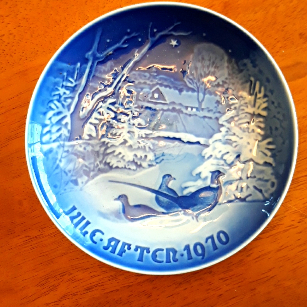 Bing and grondahl designer plate 1970